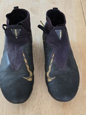 Nike Ghost Lace Phantom Soccer Cleats